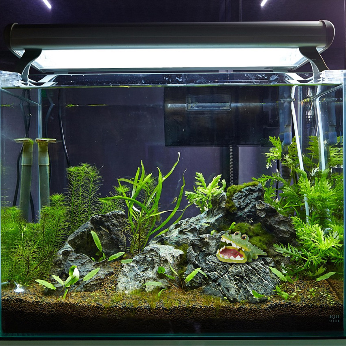 زينة حوض أسماك على شكل تمساح ي - مراجعة Aquarium Fish Alligator وسعره