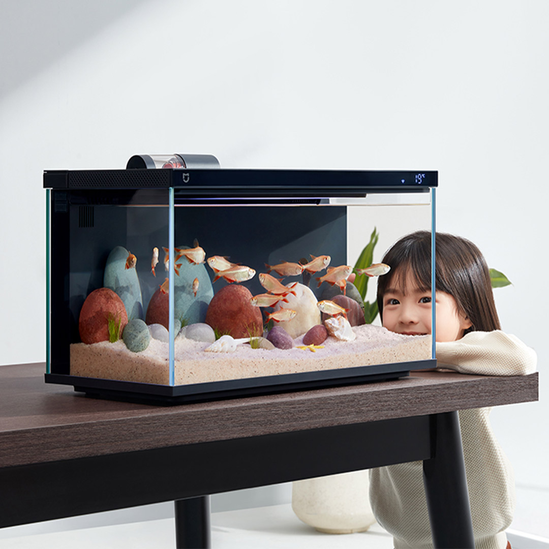 Xiaomi Mijia Smart Fish Tank M - مراجعة Aquarium Fish App وسعره
